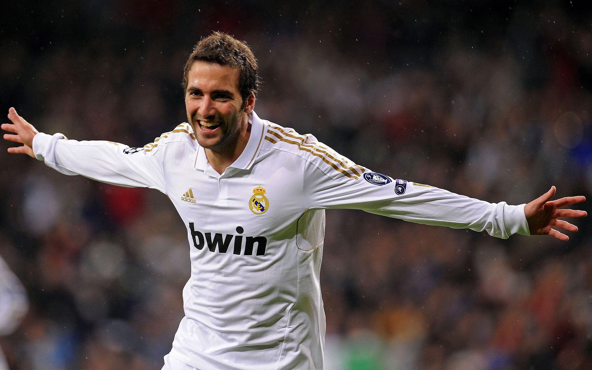 开云·体育官网-史上最年轻的“欧冠巨星”崛起记，欧冠最年轻出场纪录